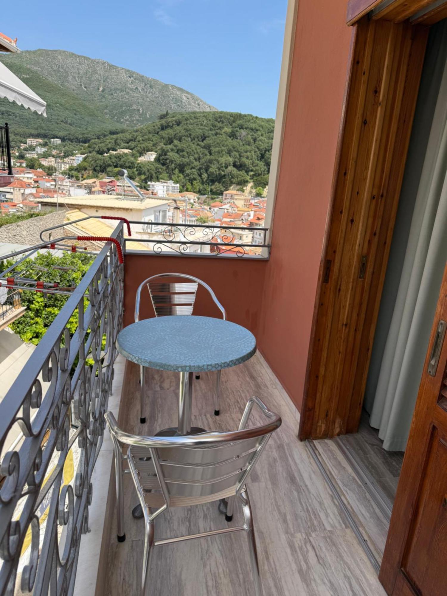 Sunrise House Hotel Parga Exterior photo